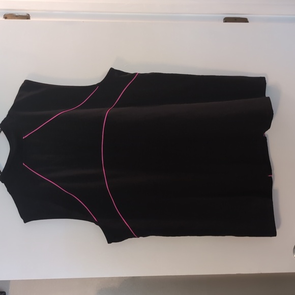 Catherines Breast Cancer Support Vest - Picture 2 of 6